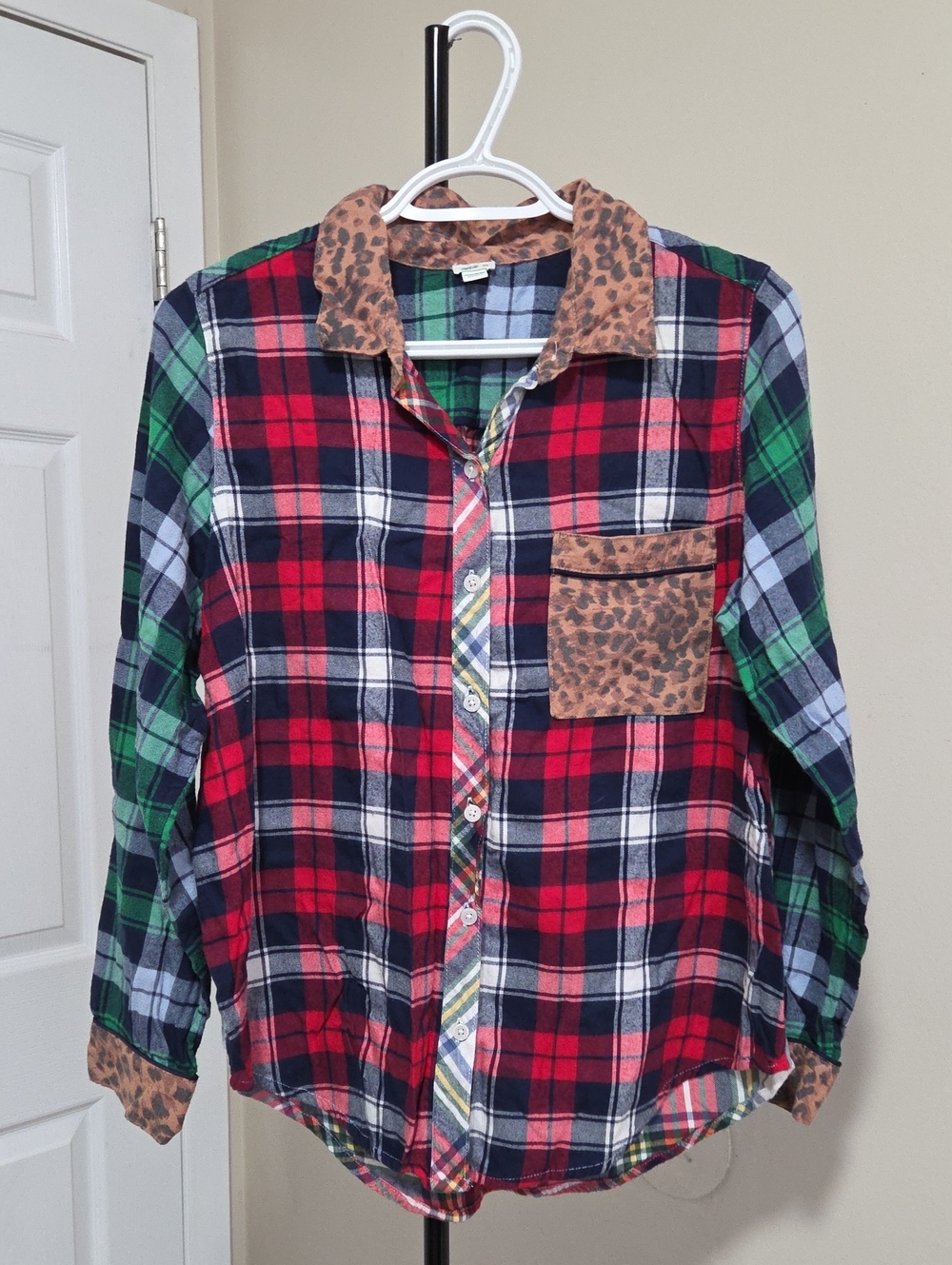 aerie Cotton Blend Red Navy Green Plaid Button-Down Shirt with Leopard Accents